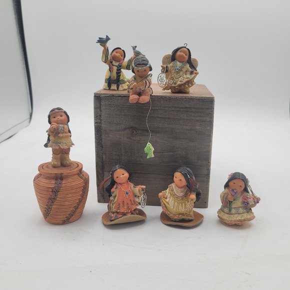 Friends Of The Feather: 7 Different Figures No Boxes Pre-owned‎ Lot - Picture 1 of 7